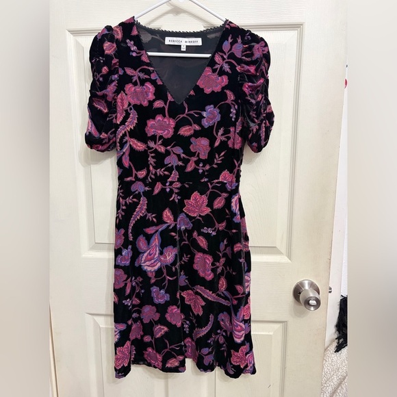 Rebecca Minkoff Dresses & Skirts - Rebecca Minkoff Arlette Botanical Burnout Velvet Dress black floral velvet dress
